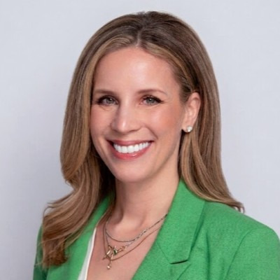 Christina Ross, Cube